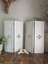 Load image into Gallery viewer, Joined freestanding Shutters