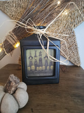 Load image into Gallery viewer, Ceramic Halloween Photo Vase