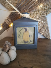 Load image into Gallery viewer, Ceramic Halloween Photo Vase