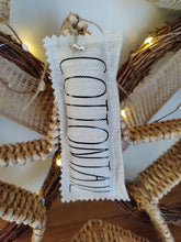 Load image into Gallery viewer, Light up Bunny wreath - with Choice of hanger