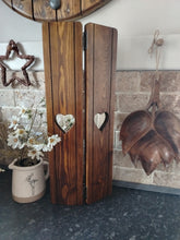 Load image into Gallery viewer, Joined freestanding Shutters