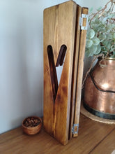 Load image into Gallery viewer, Set of 3 Bifold Heart Panels