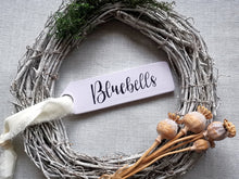 Load image into Gallery viewer, Teachers Gift, wooden flower tag with personalised gift wrap