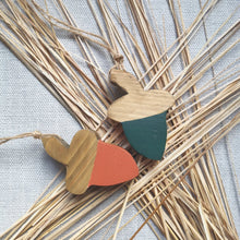 Load image into Gallery viewer, Solid Wood Handmade Acorns