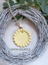 Load image into Gallery viewer, Spring Hanging decoration