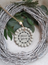 Load image into Gallery viewer, Spring Hanging decoration