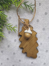 Load image into Gallery viewer, Wooden Hanging Oak Leaf & Wooden Acorn - children gift keepsake memory Teachers Gift Autumn home decor New Home Gift