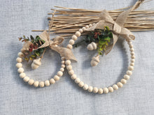 Load image into Gallery viewer, Beaded Wreath

