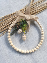 Load image into Gallery viewer, Beaded Wreath
