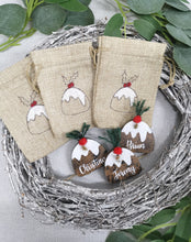 Load image into Gallery viewer, Mini Burlap Treat bag with personalised Christmas pudding
