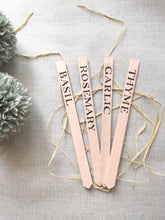 Load image into Gallery viewer, Set of plant pot markers - Pink
