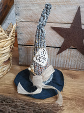 Load image into Gallery viewer, Primitive Witches decorative hats
