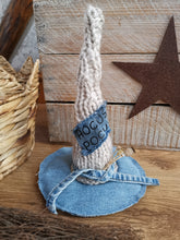 Load image into Gallery viewer, Primitive Witches decorative hats

