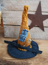Load image into Gallery viewer, Primitive Witches decorative hats
