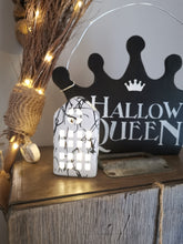 Load image into Gallery viewer, Ceramic light up houses
