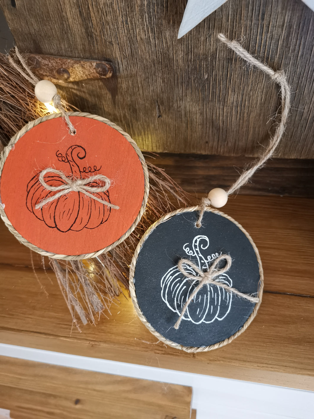Set of 2 - Pumpkin hanging discs