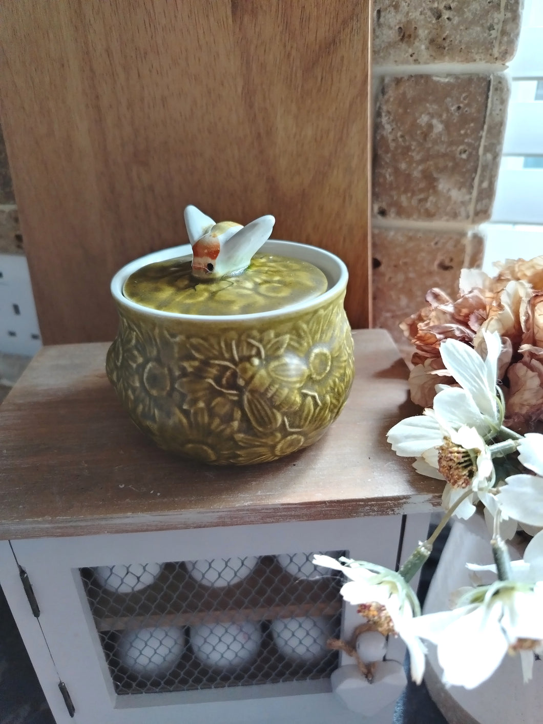 Vintage Bee Honey pot