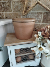 Load image into Gallery viewer, Denby Pot with lid
