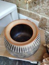 Load image into Gallery viewer, Tremar small bowl
