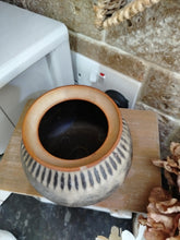 Load image into Gallery viewer, Tremar small bowl

