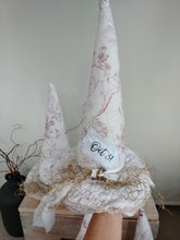 Load image into Gallery viewer, Quilted Witches hat
