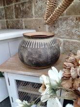 Load image into Gallery viewer, Tremar small bowl
