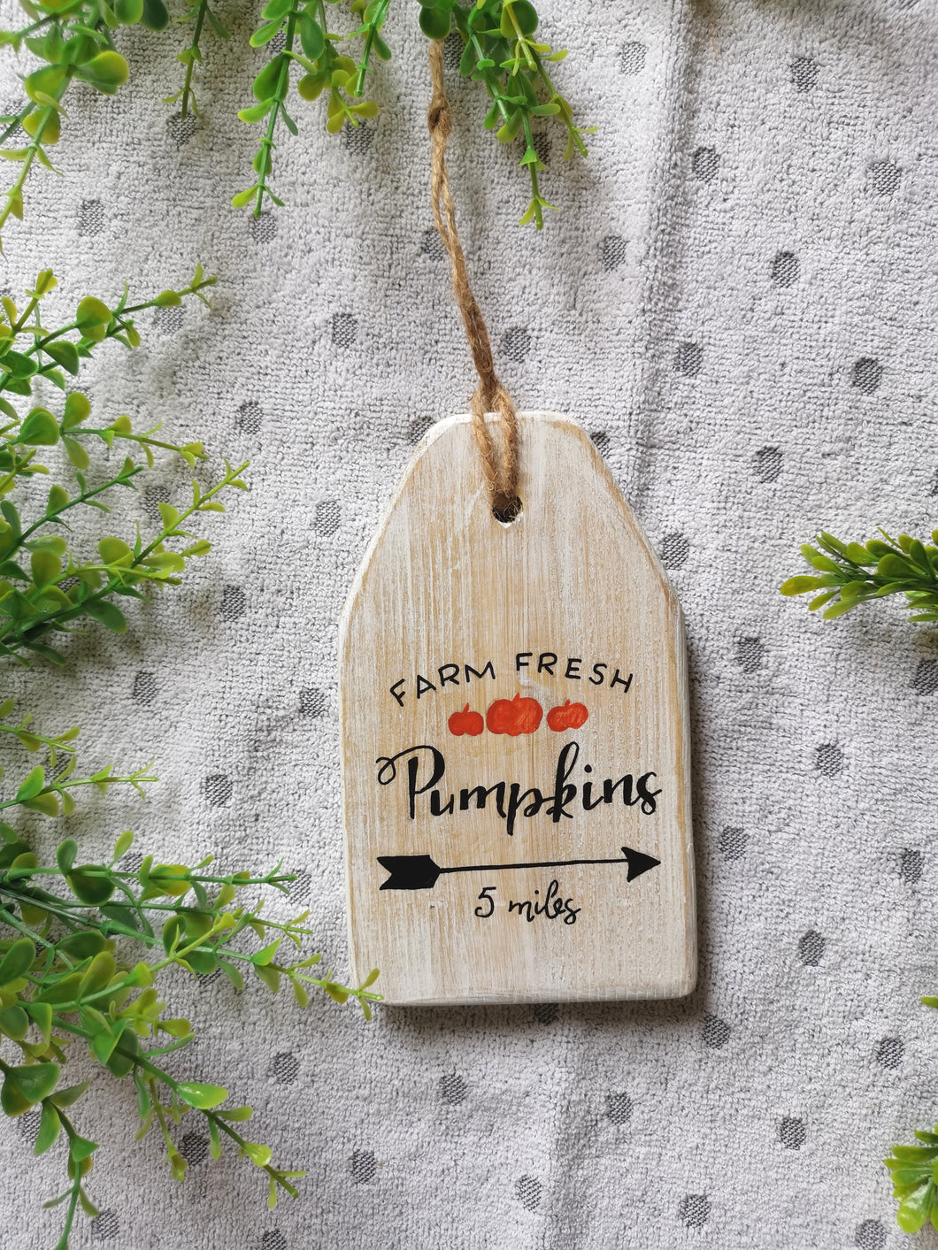 Large Wooden Tag - Pumpkin sign