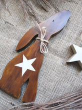 Load image into Gallery viewer, Wooden Hare
