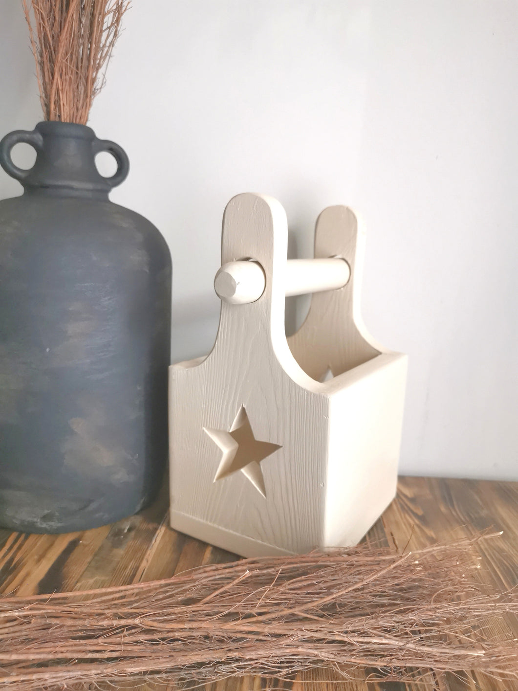 Toilet roll holder, Chunky Star,quirky loo roll holder
