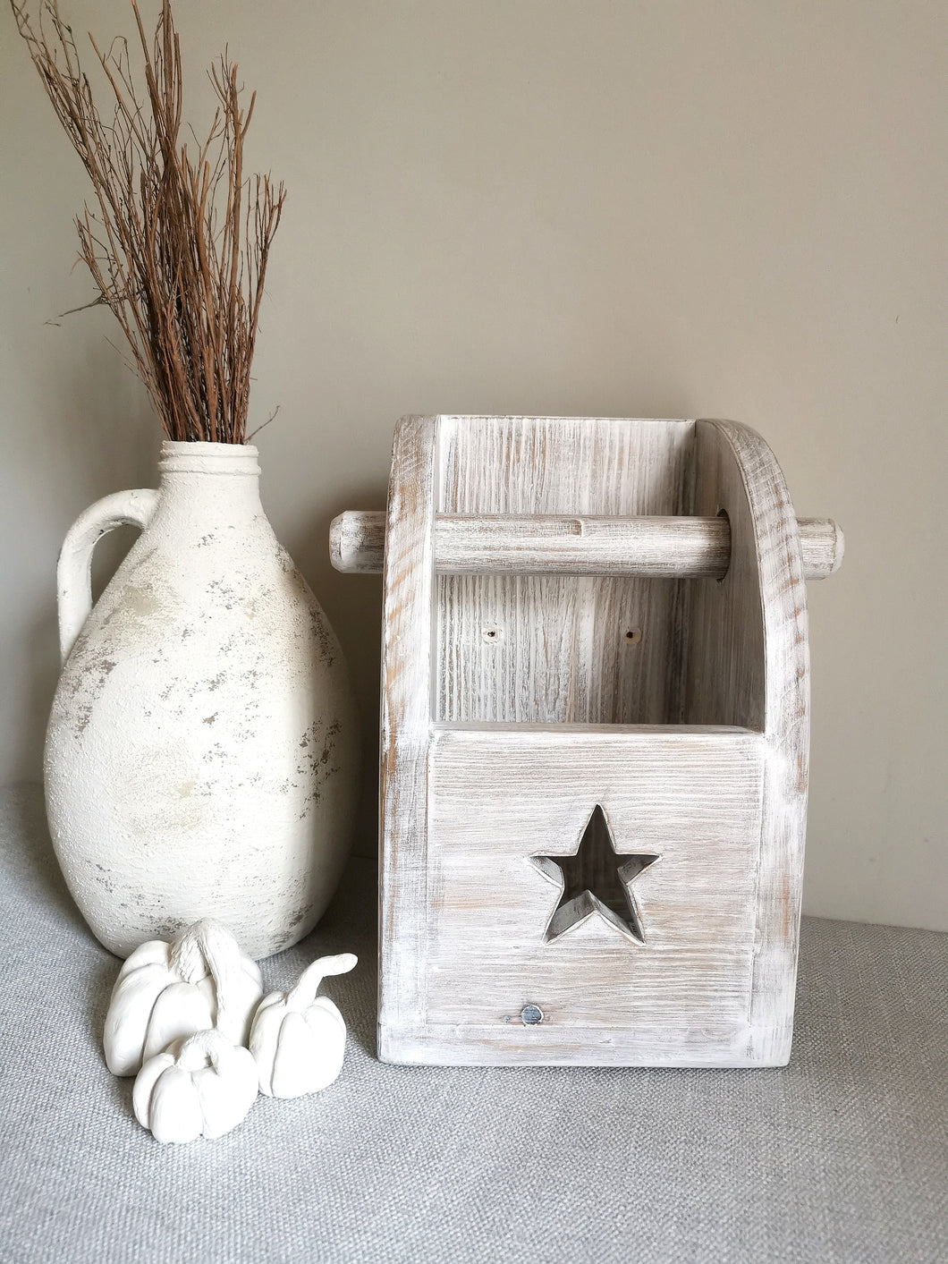 Wooden Toilet Roll Holder, star detail