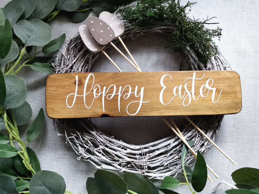Wooden Freestanding Spring Sign - Hoppy Easter