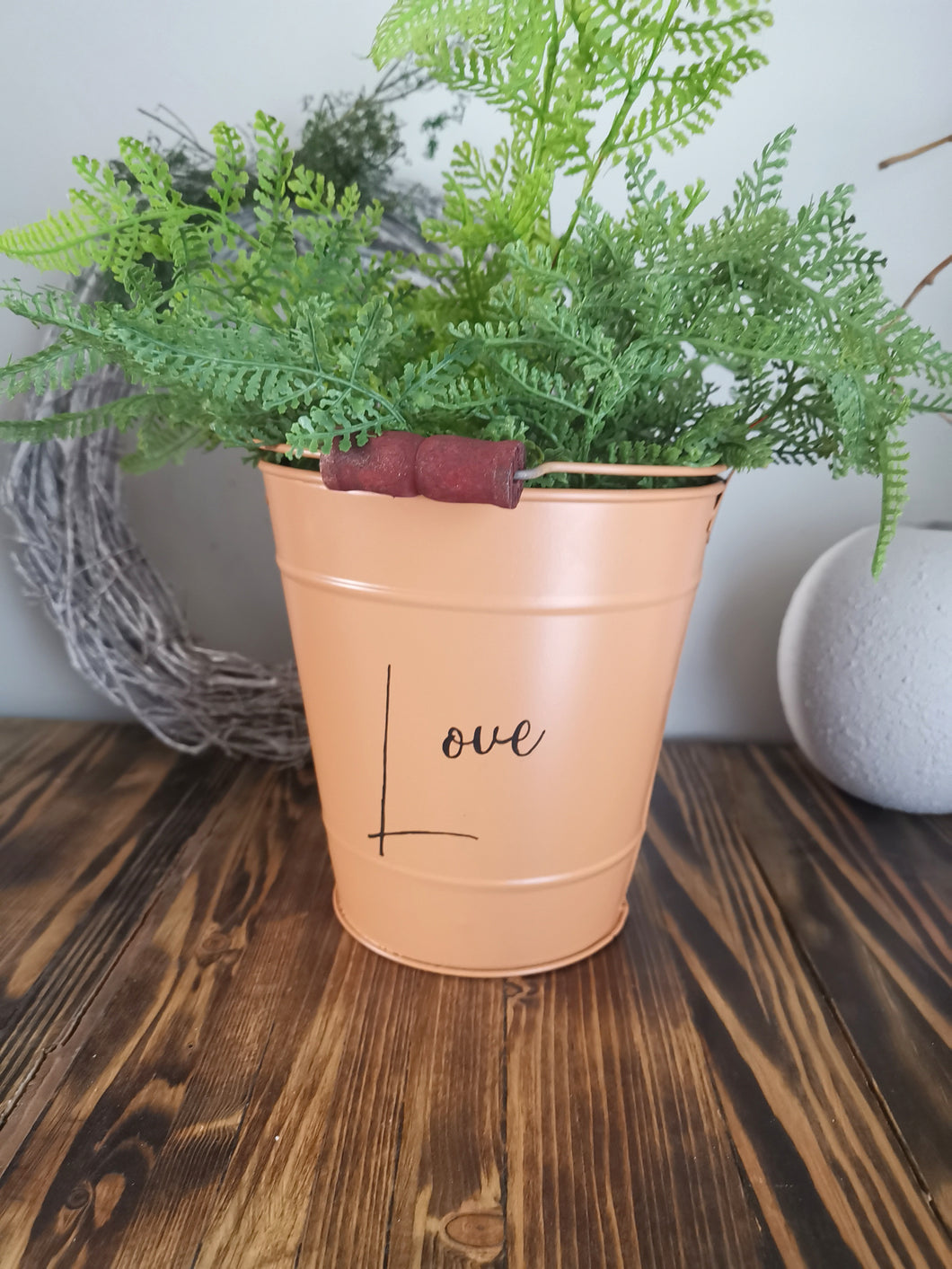 Metal bucket - Love (3 colours available)