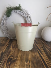 Load image into Gallery viewer, Metal bucket with Taupe Star (3 colours available)
