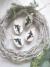 Load image into Gallery viewer, Hanging wooden Eggs
