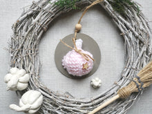 Load image into Gallery viewer, Hanging Pumpkin decoration - Pinks
