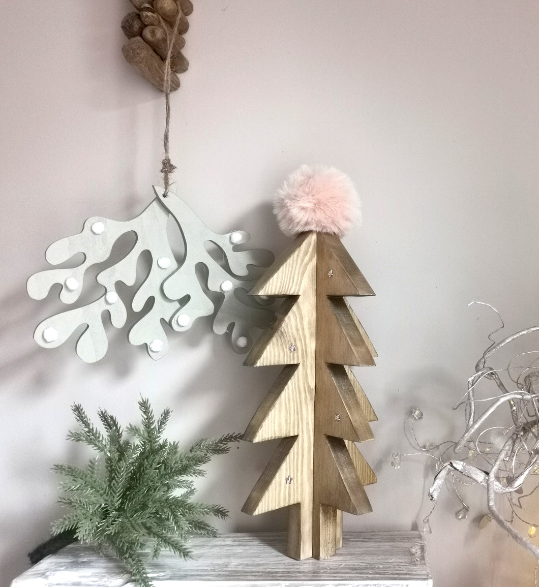 Wooden 3d Christmas Tree with metal stars