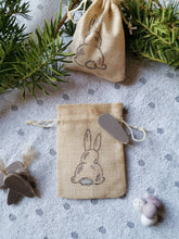 Load image into Gallery viewer, Easter Treat Bags  , Burlap bag with personalised wooden carrot
