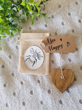 Load image into Gallery viewer, Bee Happy Letterbox Gift, Solid Wood keepsake Heart in Bumblebee Bag
