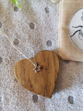 Load image into Gallery viewer, Bee Happy Letterbox Gift, Solid Wood keepsake Heart in Bumblebee Bag
