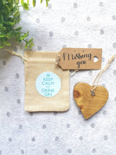 Load image into Gallery viewer, Letterbox Gift Gin Lovers, Solid Wood keepsake Heart in Gift Bag, Keep calm &amp; drink gin with personalised tag, Teachers gift
